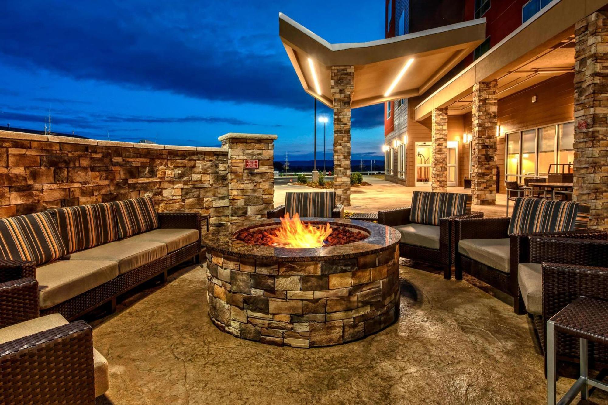 Towneplace Suites By Marriott Hot Springs Extérieur photo